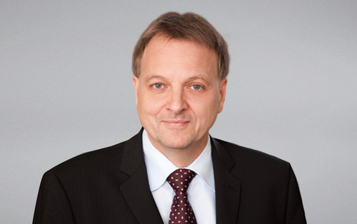 dr Stefan Reis